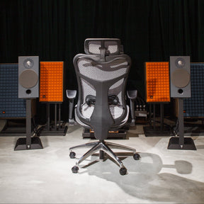 Viking™ Studio Chair